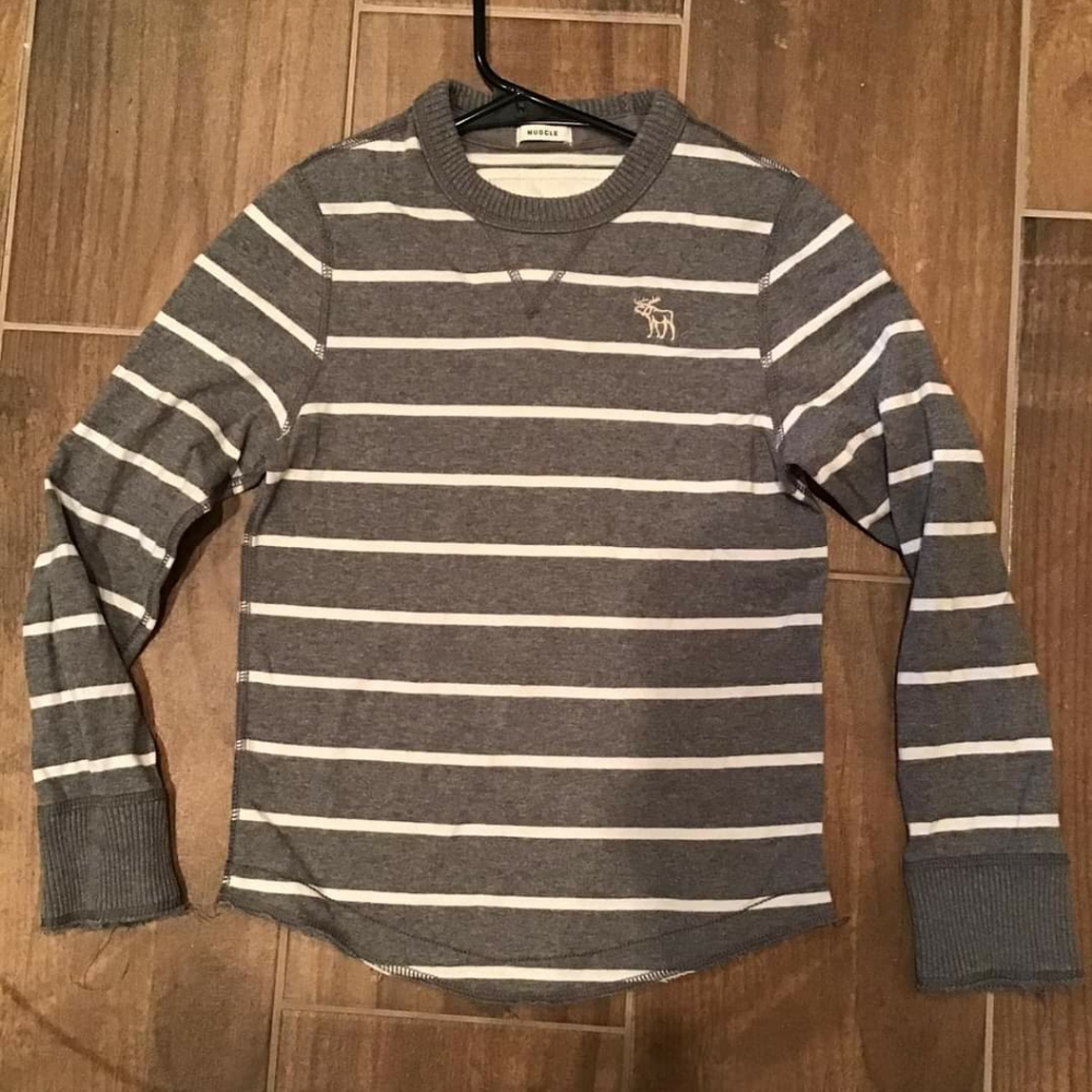 Abercrombie boys top